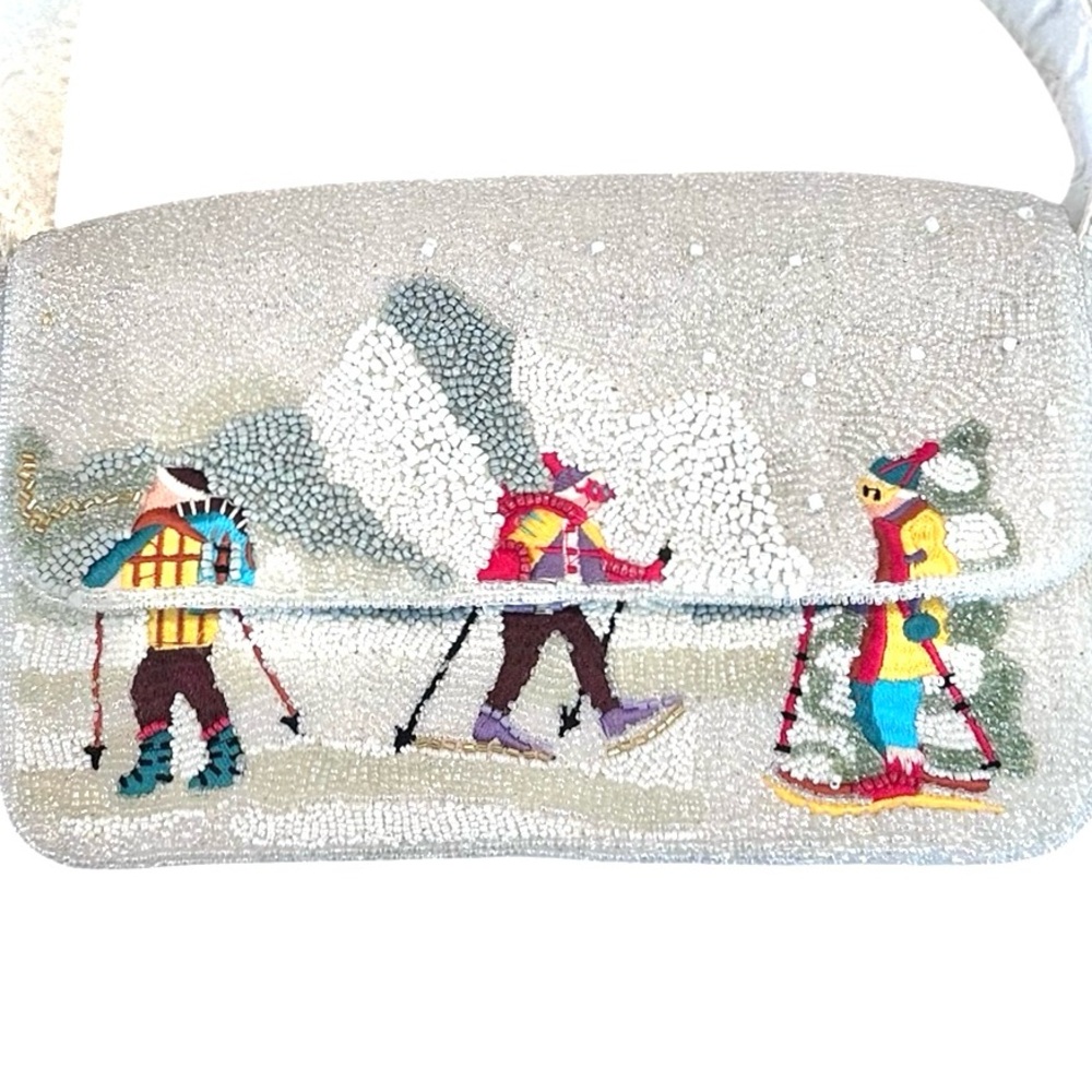 Skiers Snow Winter Beaded Bag Handcrafted India White Cream Gray Red NWT NEW